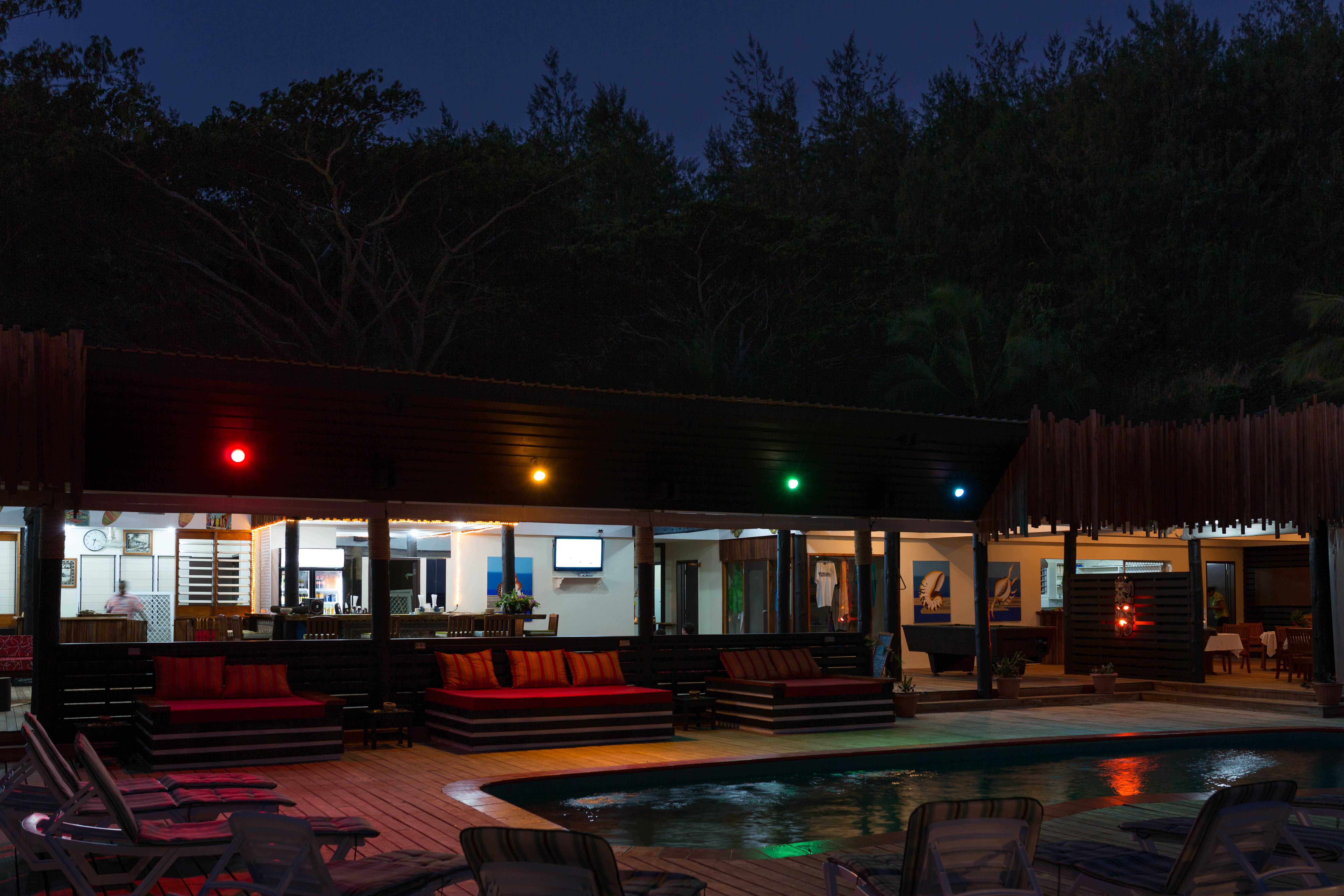 Funky Fish Beach & Surf Resort Solevu Luaran gambar